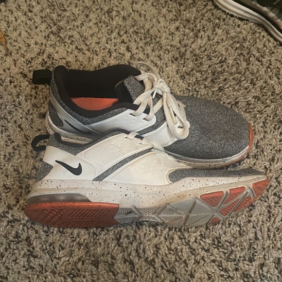 Nikes - Picture 2 of 3